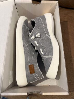 Malibu Gray Slip-On Canvas Sneakers with White Sole